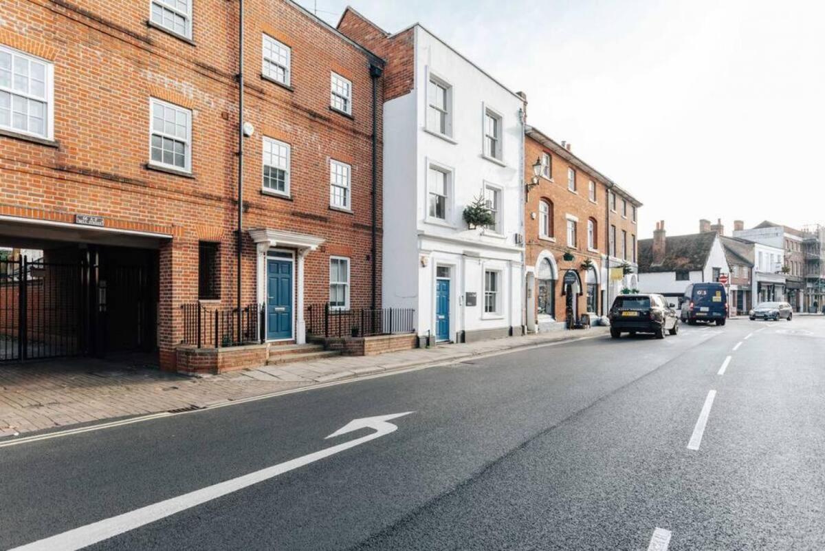 Olive Tale Villa Henley-on-Thames Екстериор снимка